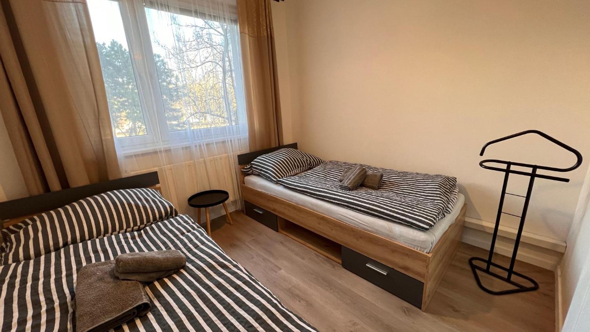 ברטיסלאבה Air Conditioned 3 Room Apartment, Near Technopol מראה חיצוני תמונה